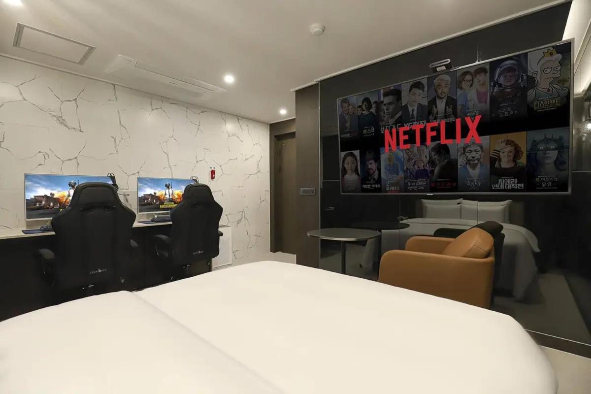 Rosy Hotel Чеонджу Екстериор снимка