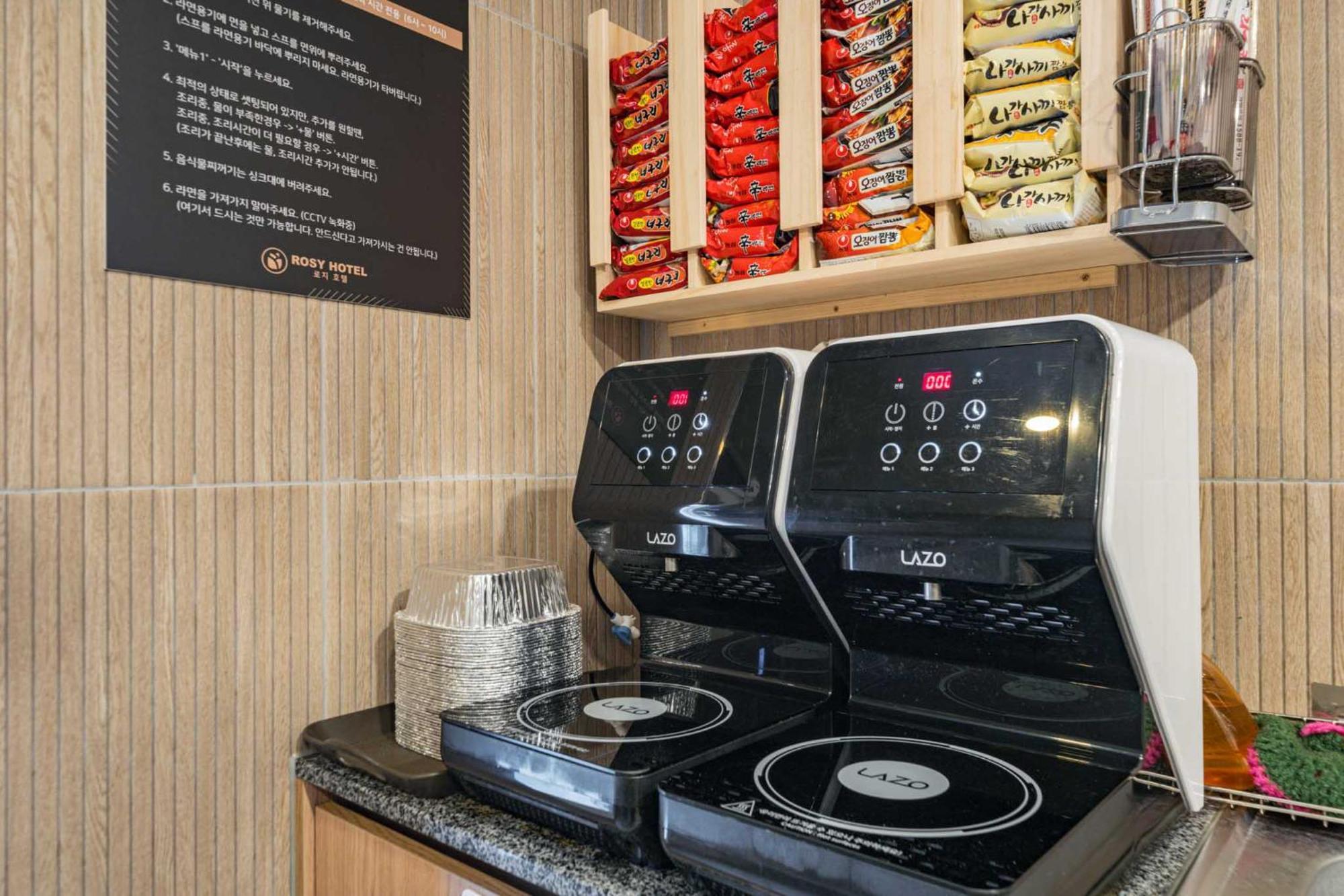 Rosy Hotel Чеонджу Екстериор снимка